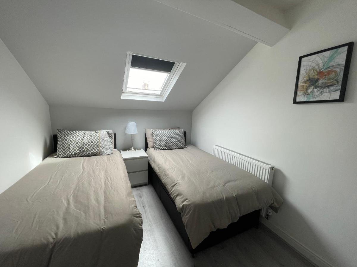 Ryan Air I Bnb - Lfc Apartments Ливерпуль Экстерьер фото